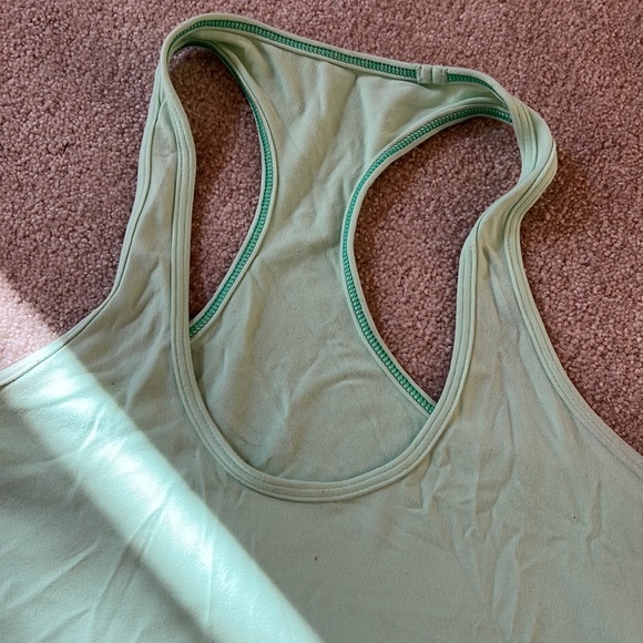 Mint green lulu race back tank - Picture 2 of 3